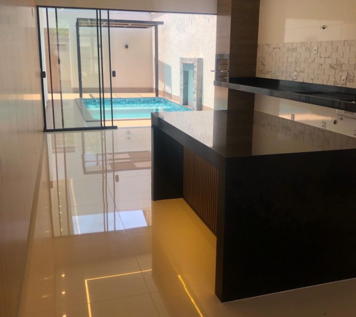 vende se casa com piscina prox o passeio das águas shopping